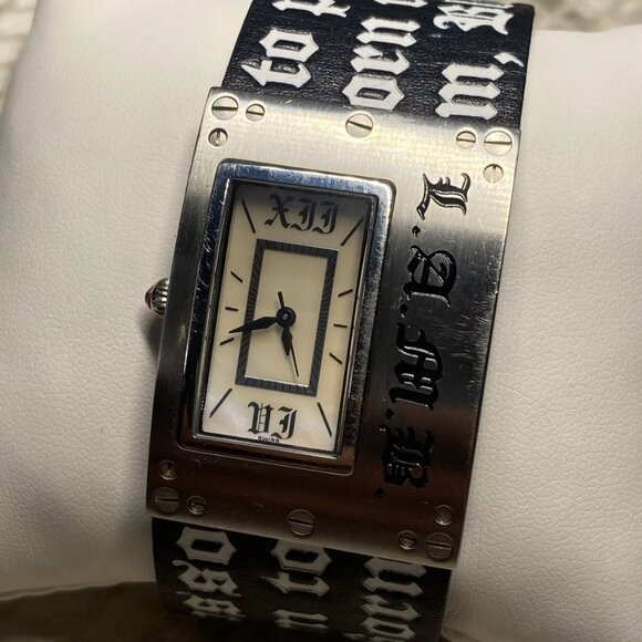 L.A.M.B. Gwen Stefani Women’s Watch LBA_0201001 Swiss Quartz - Picture 9 of 13